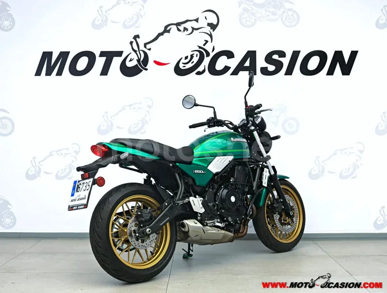 Kawasaki Z650 - Vista 3