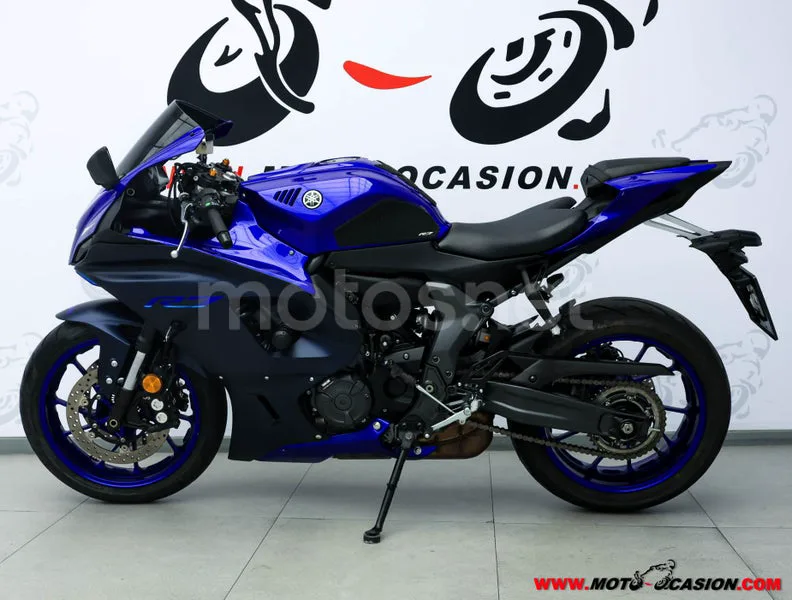 Yamaha YZF-R7 - Vista 7