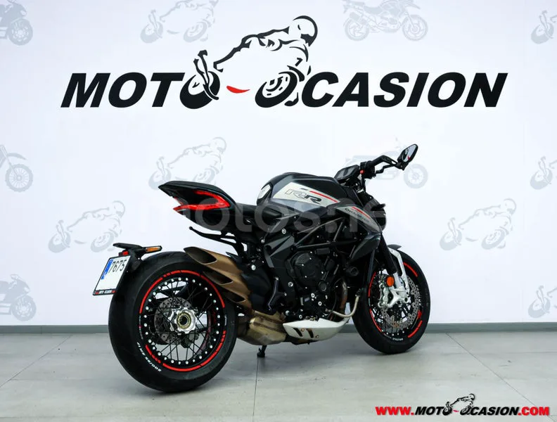 MV Agusta Dragster 800 - Vista 3