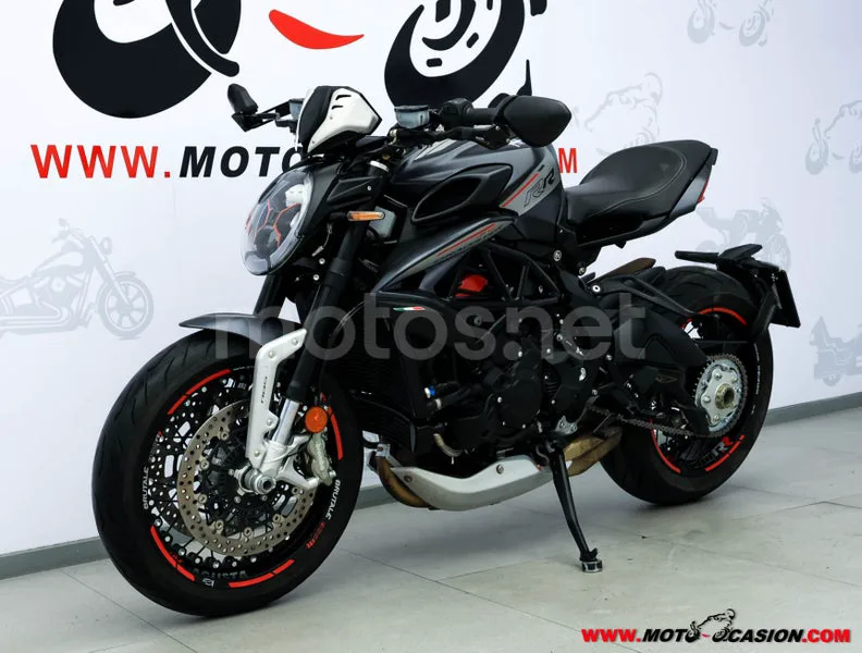 MV Agusta Dragster 800 - Vista 8