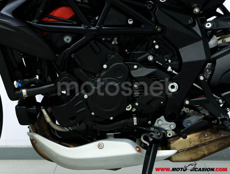 MV Agusta Dragster 800 - Vista 10