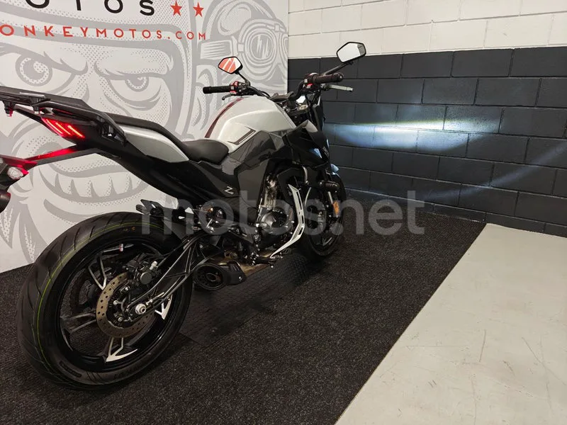 Zontes 125 Z2 - Vista 3