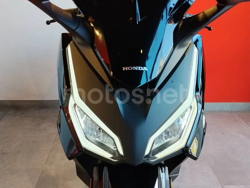 Honda Forza 350 - Vista 6