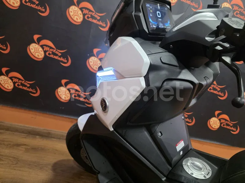 Voge SR4 Max - Vista 5