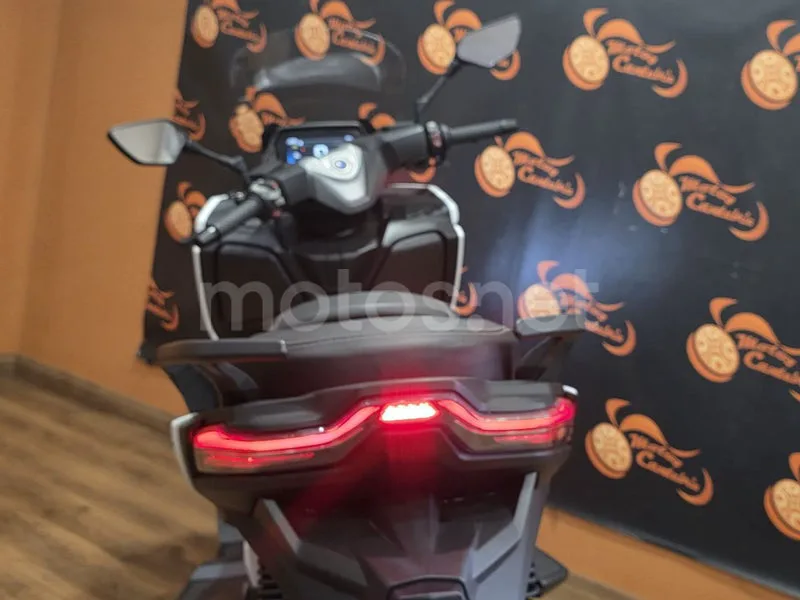 Voge SR4 Max - Vista 7