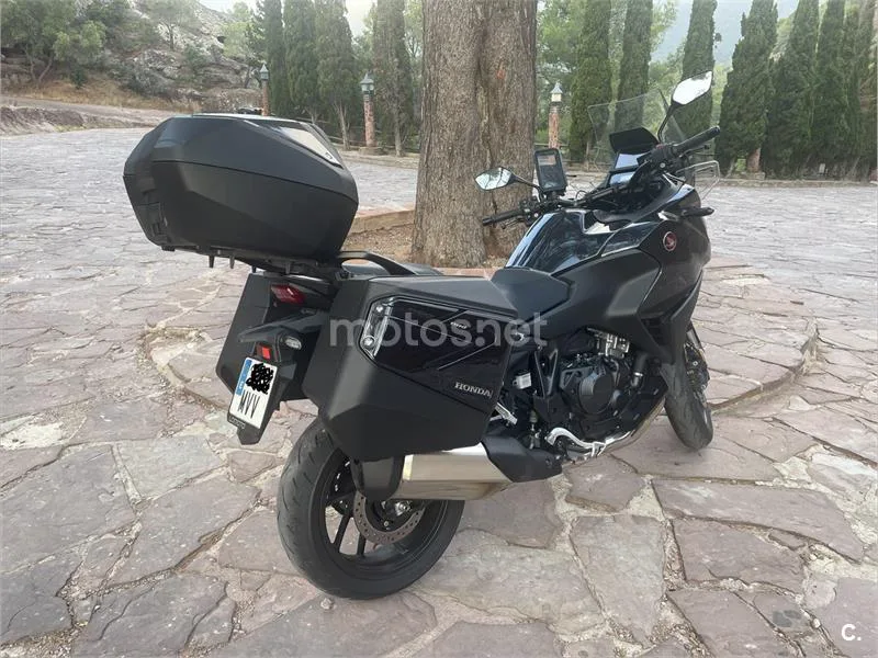 Honda NT1100 - Vista 4