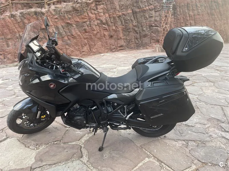 Honda NT1100 - Vista 7
