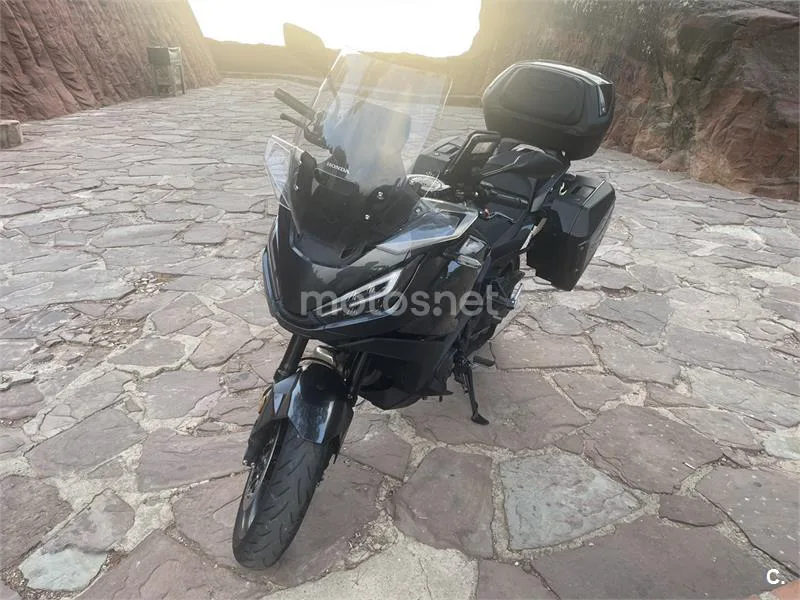Honda NT1100 - Vista 8