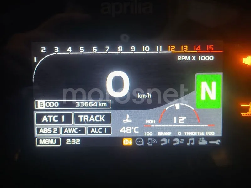 Aprilia RSV4 RF - Vista 11