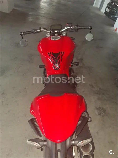 Ducati Monster 821 - Vista 5