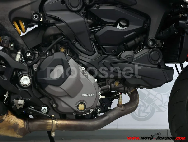 Ducati Monster - Vista 5
