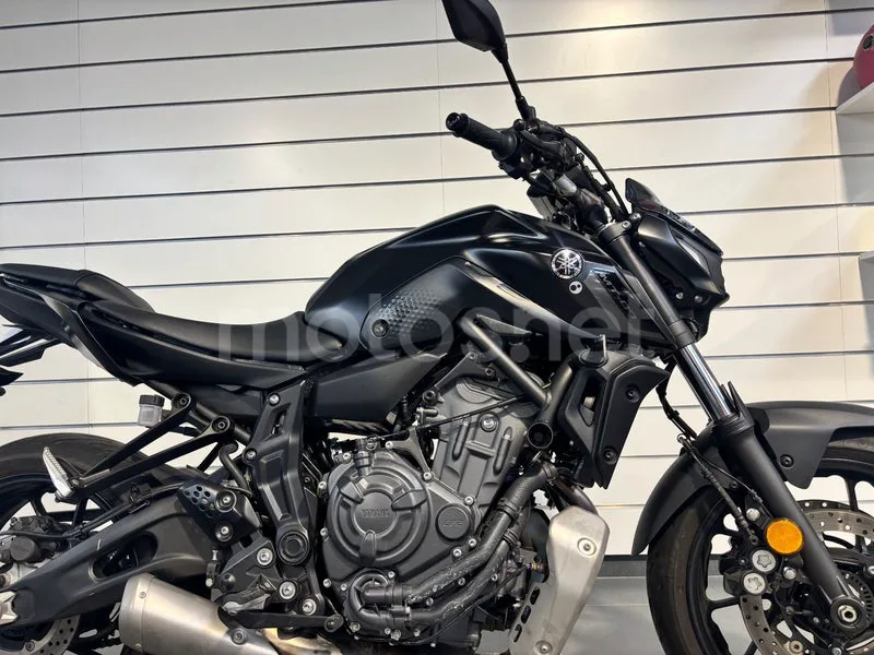 Yamaha MT-07 - Vista 3