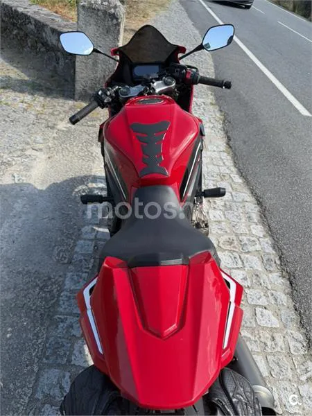 Honda CBR650R - Vista 3