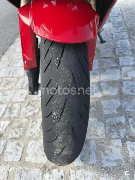 Honda CBR650R - Vista 4