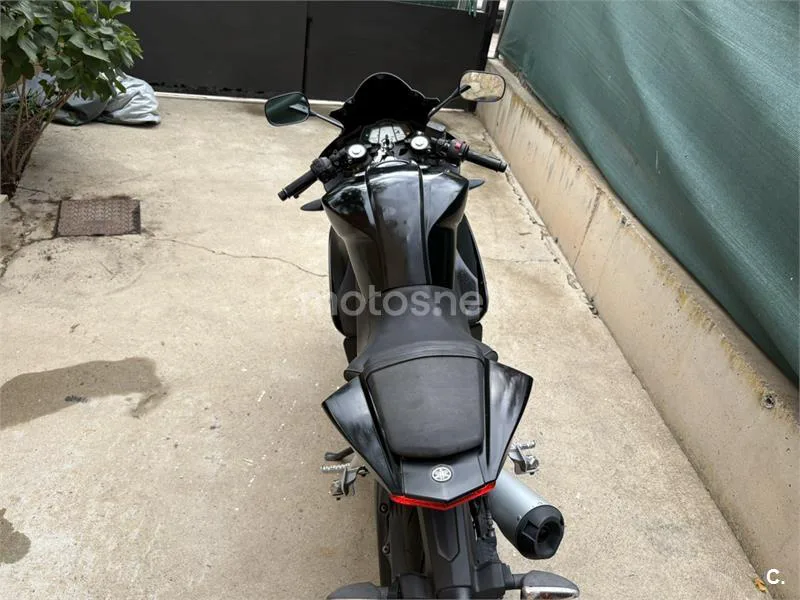 Yamaha YZF-R125 - Vista 7