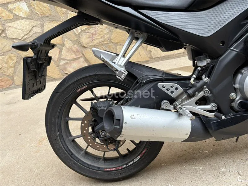 Yamaha YZF-R125 - Vista 8