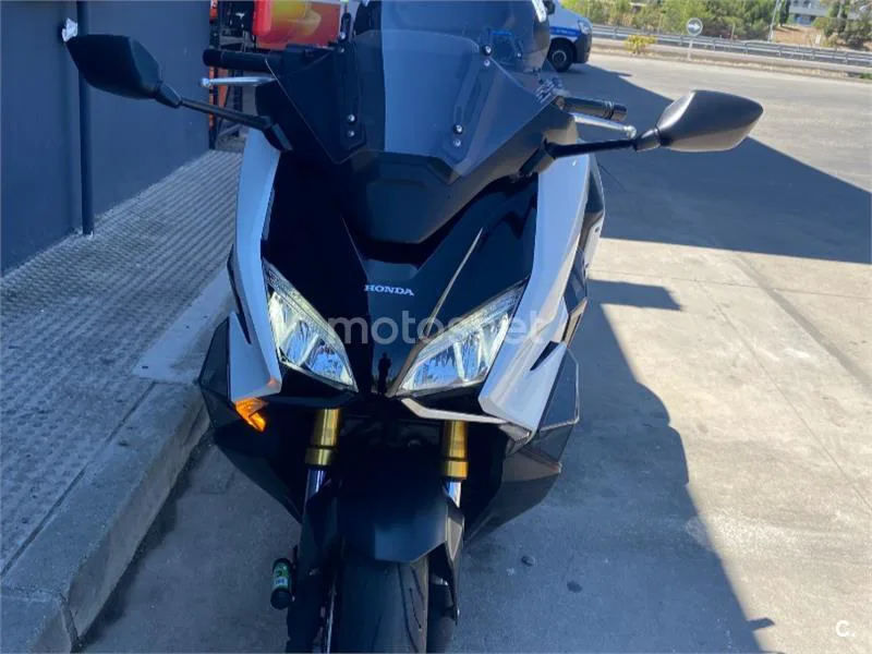Honda Forza 750 7995 € 2023 Madrid - 1