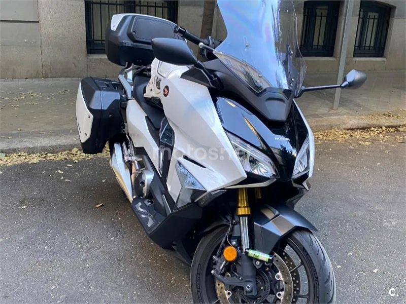 Honda Forza 750 - Vista 7