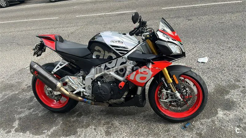 Aprilia Tuono V4 1100 Factory 10.995 € 2017 Madrid - 1
