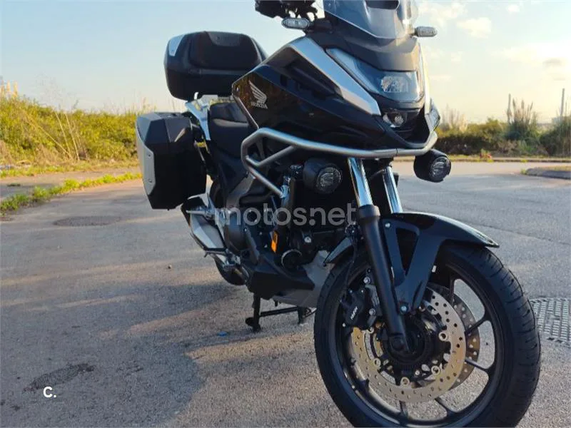 Honda NC750X - Vista 4