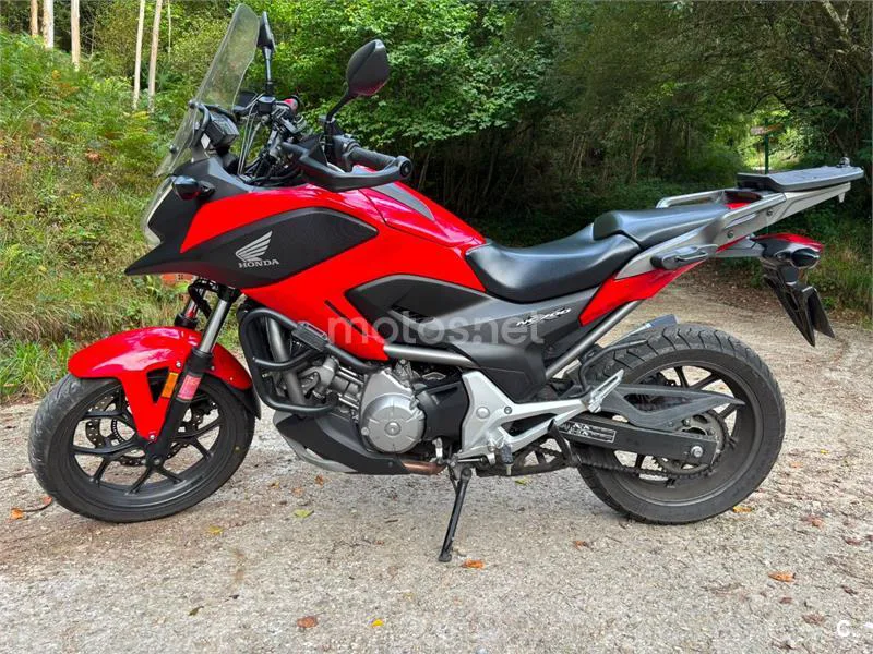 Honda NC700X - Vista 3
