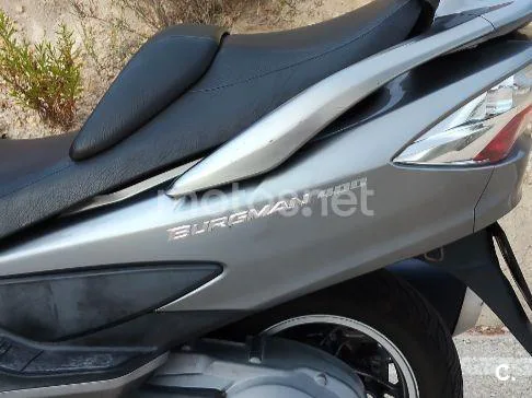 Suzuki Burgman 400 - Vista 12
