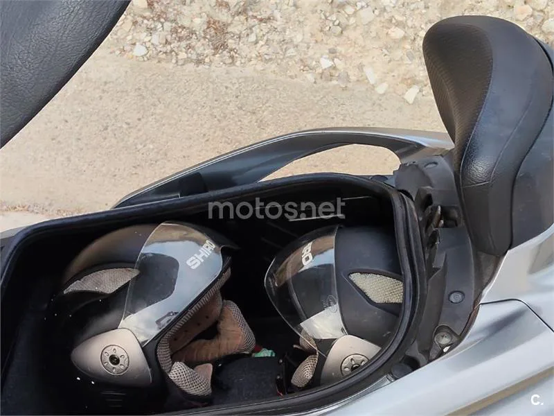 Suzuki Burgman 400 - Vista 4