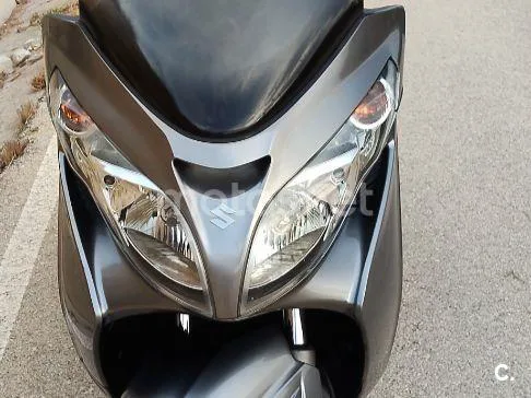 Suzuki Burgman 400 - Vista 10