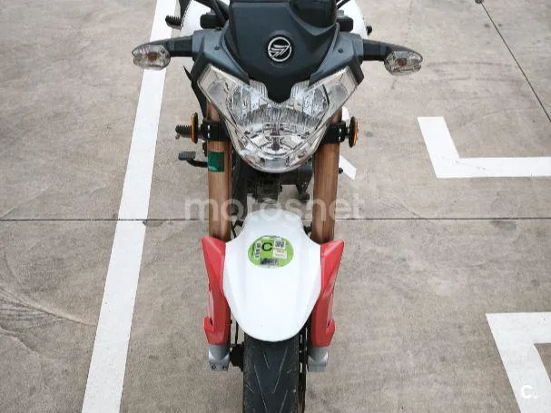Keeway RKV 125 1399 € 2014 Zaragoza - 1