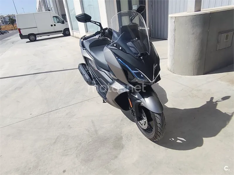 Kymco Sky Town 125 - Vista 8