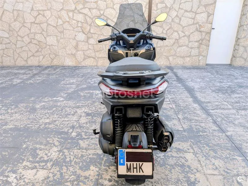 Piaggio MP3 530 Exclusive - Vista 12