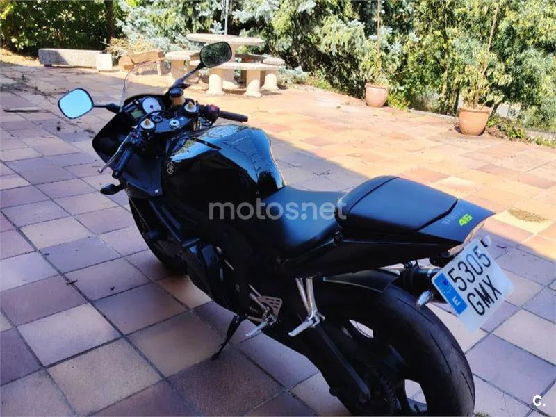 Yamaha YZF-R6 - Vista 3
