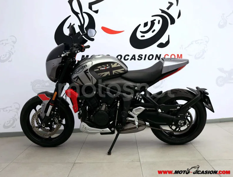 Triumph Trident 660 - Vista 7