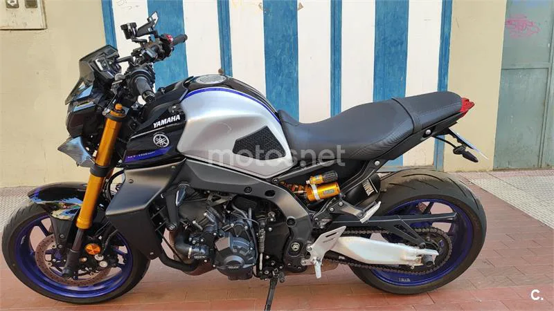 Yamaha MT-09 - Vista 3