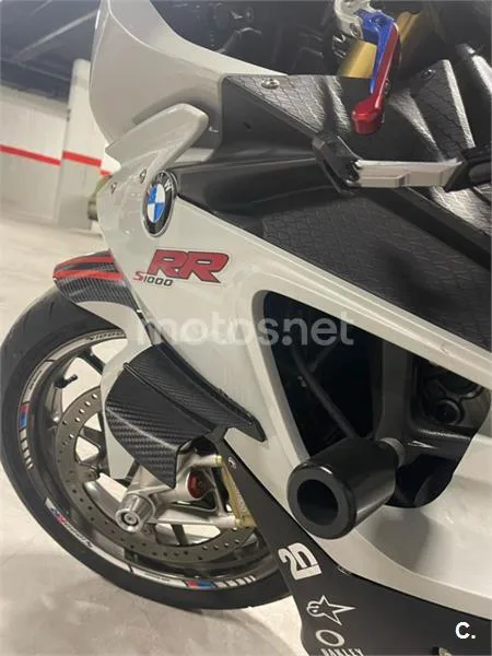 BMW S 1000 RR - Vista 3