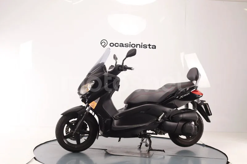 Yamaha XMAX 250 - Vista 5