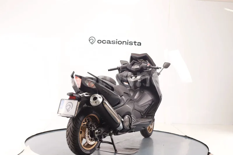 Yamaha TMAX 530 - Vista 3
