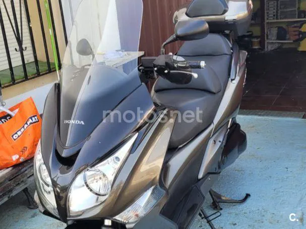 Honda SW-T600 - Vista 8