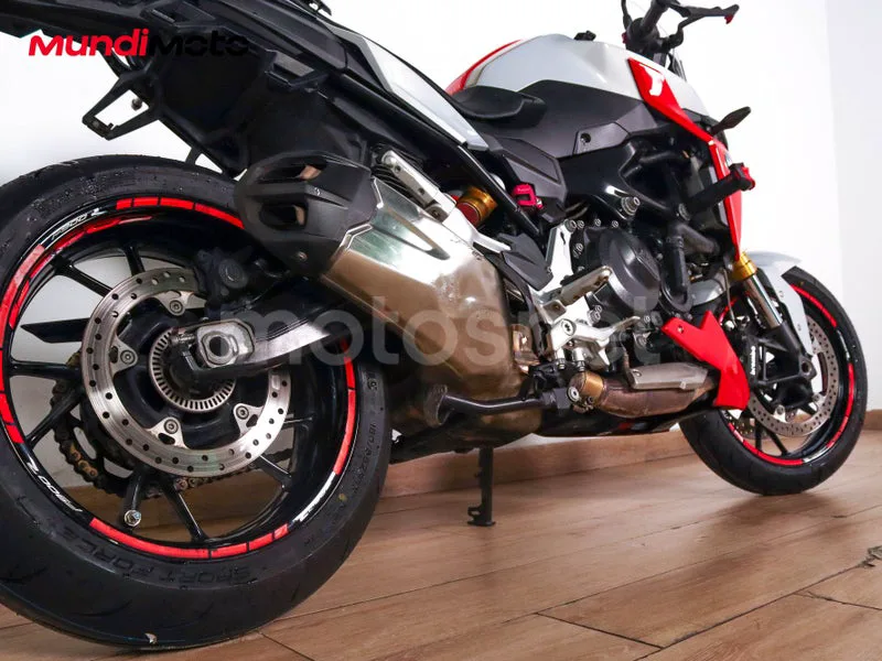 BMW F 900 R - Vista 4