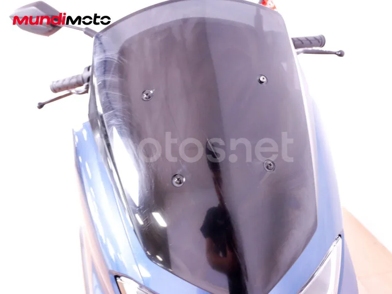 Yamaha NMAX - Vista 21