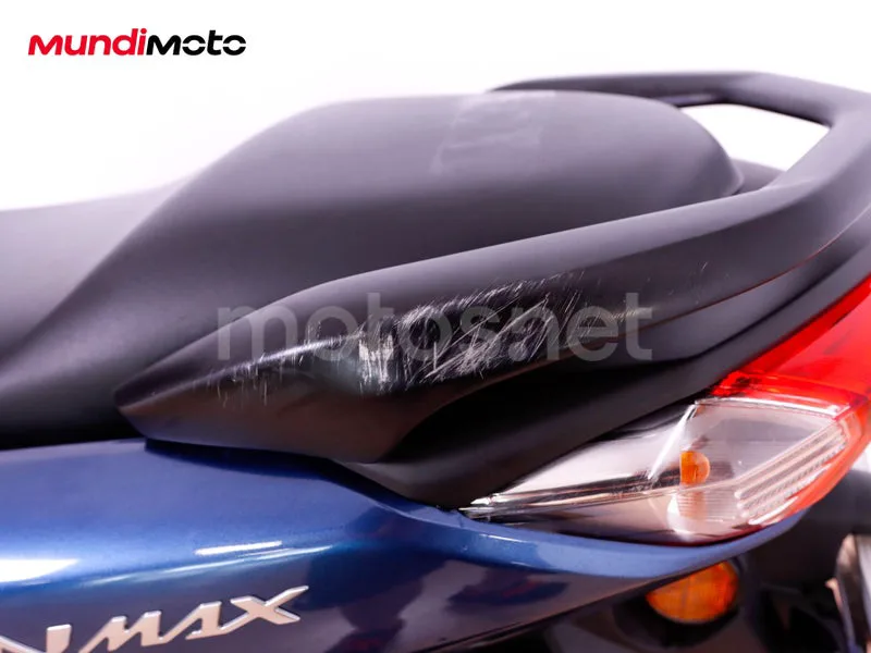 Yamaha NMAX - Vista 30
