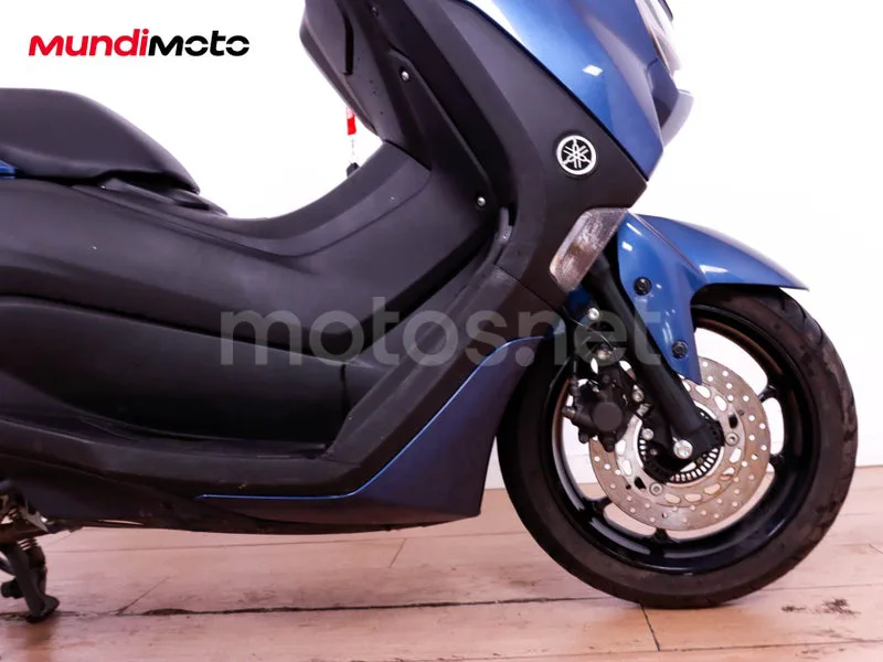 Yamaha NMAX - Vista 66