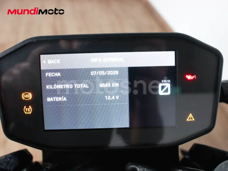 KTM 790 Adventure - Vista 12