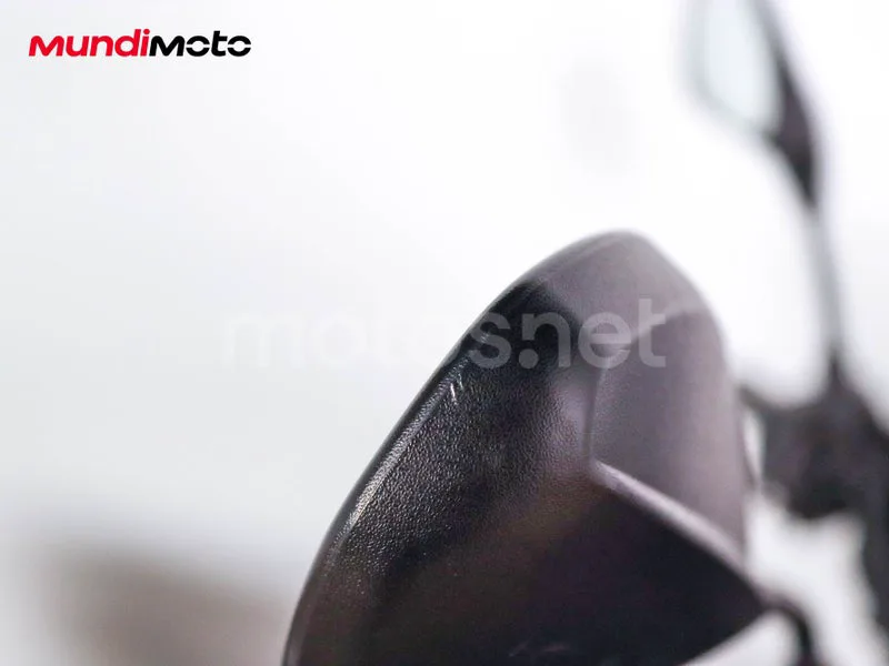 Aprilia SR GT 125 - Vista 15