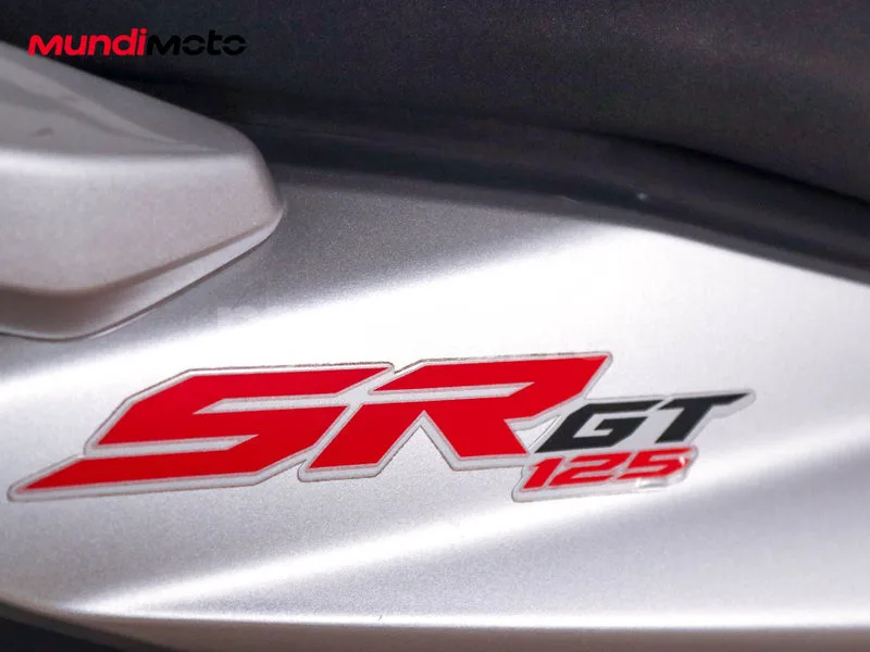 Aprilia SR GT 125 - Vista 17