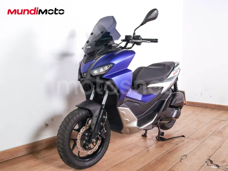 Aprilia SR GT 125 - Vista 7