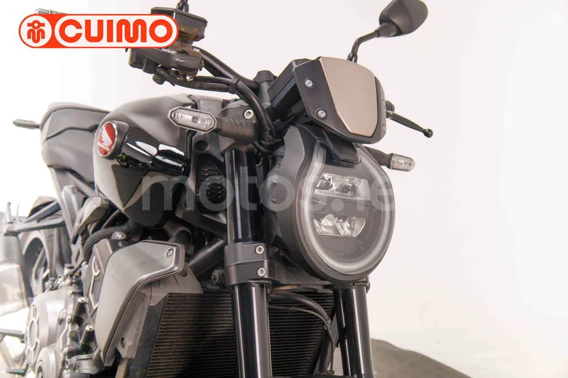 Honda CB1000R - Vista 11