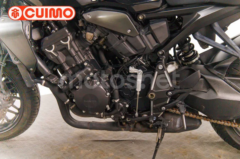 Honda CB1000R - Vista 20