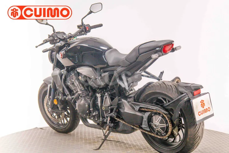 Honda CB1000R - Vista 6