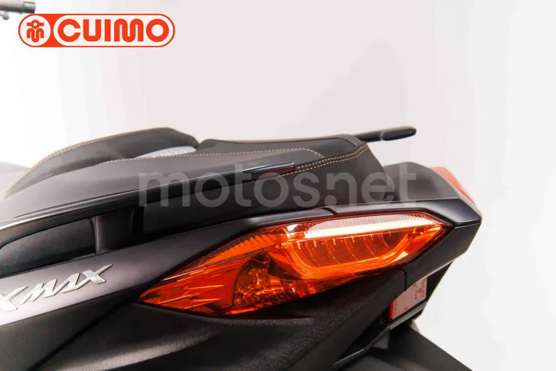 Yamaha XMAX 300 - Vista 20